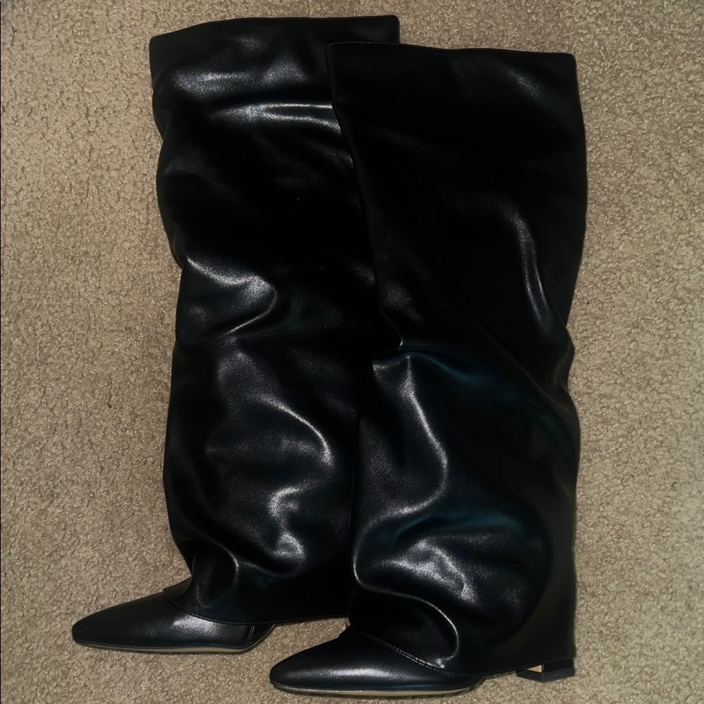 Black Slouchy Knee-High Women's Boots